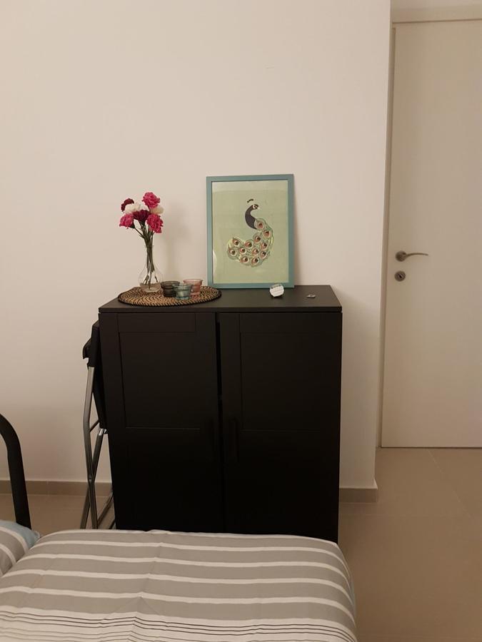 Private Bed/Bathroom In Netánja Kültér fotó